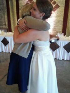 318393_357485714331272_1582278700_n